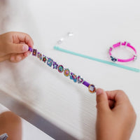 Totum Gabby's Dollhouse - DIY Bracelet Making