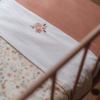 Bassinet sheet embroidered Fairy Flowers