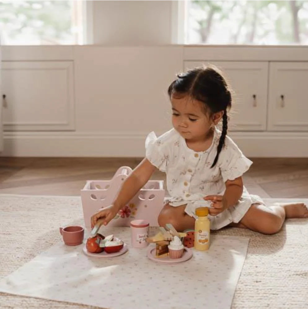 Wooden Picnic Play Set