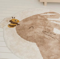 Rug Rabbit - 110x110 cm