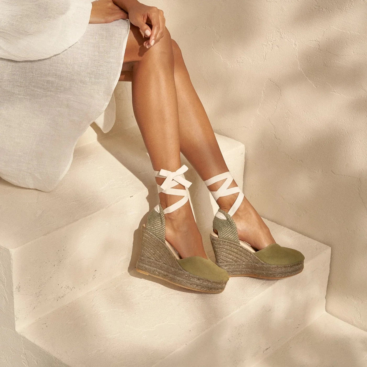 Soft Suede Heart-Shaped Wedge Espadrilles Hamptons  Kaki Green On Tone