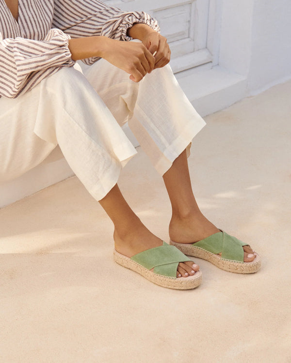 Suede Double Sole Crossed Bands Sandals Hamptons Sage