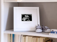 Sonogram Frame Closed Box White Text